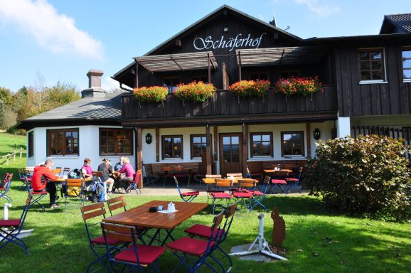 Gasthof Schäferhof mit Terrasse